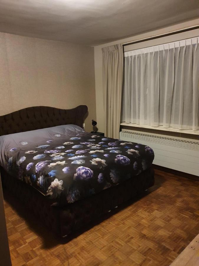 Guesthouse Deladix Hasselt Bagian luar foto