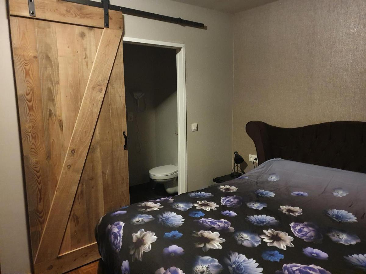 Guesthouse Deladix Hasselt Bagian luar foto