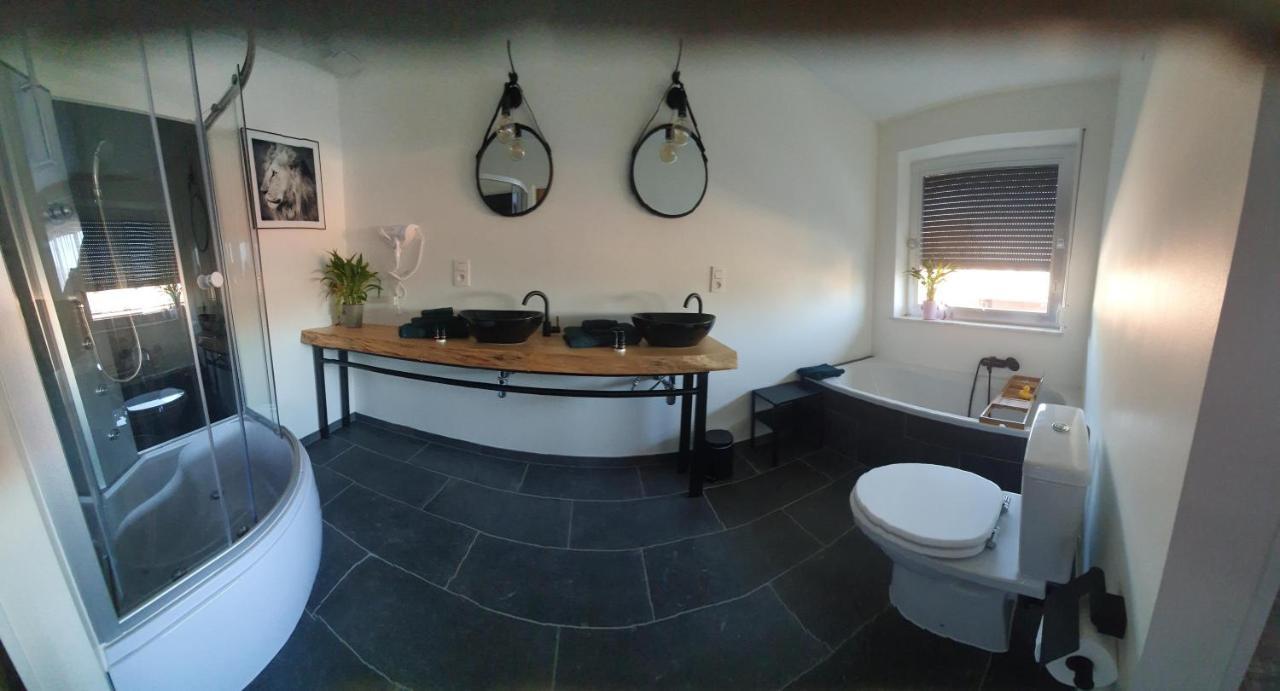 Guesthouse Deladix Hasselt Bagian luar foto