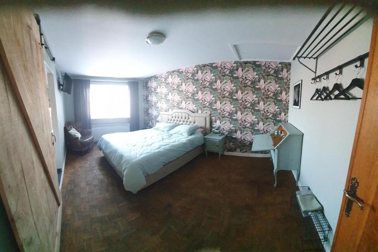 Guesthouse Deladix Hasselt Bagian luar foto