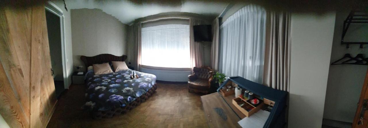 Guesthouse Deladix Hasselt Bagian luar foto