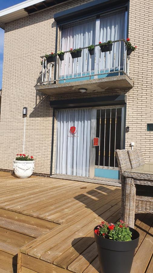 Guesthouse Deladix Hasselt Bagian luar foto