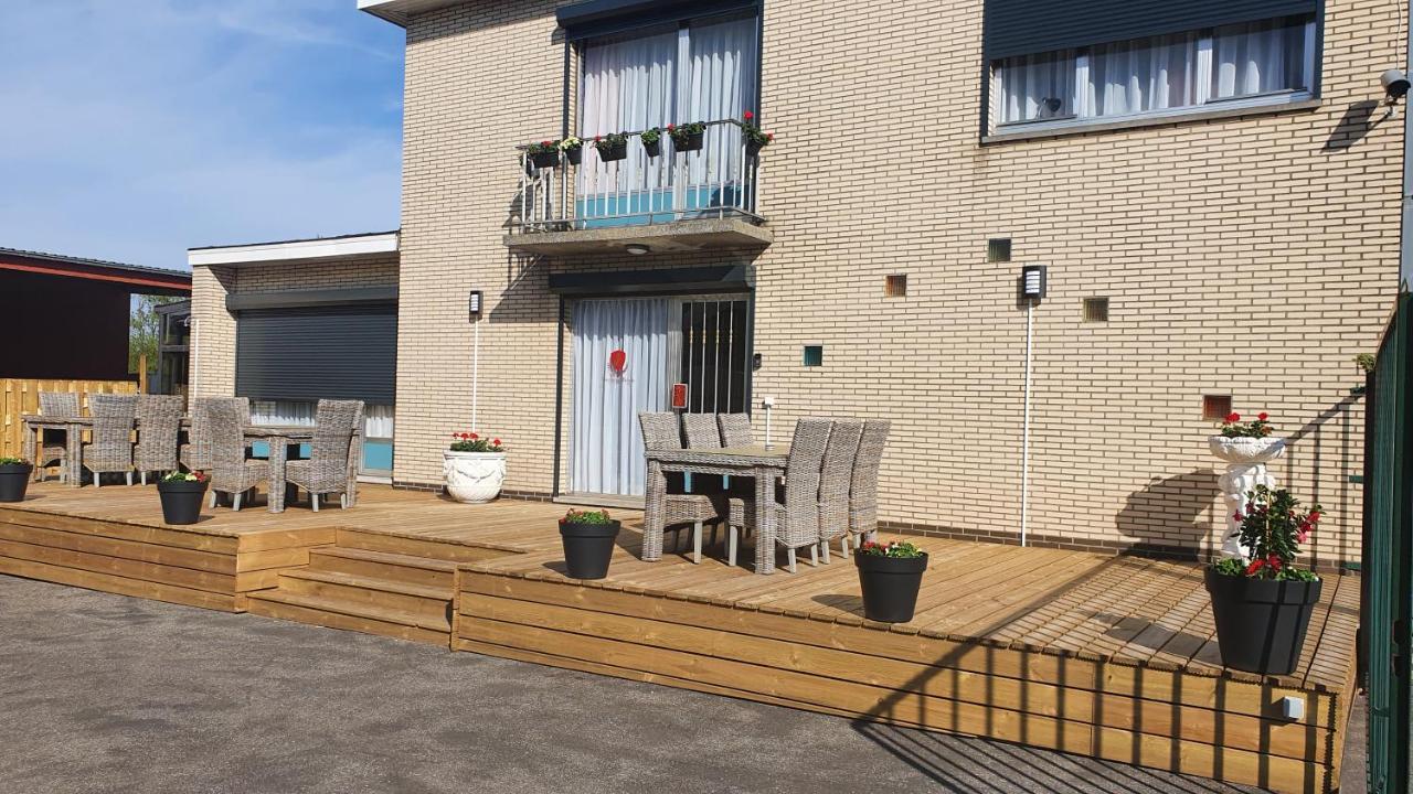 Guesthouse Deladix Hasselt Bagian luar foto